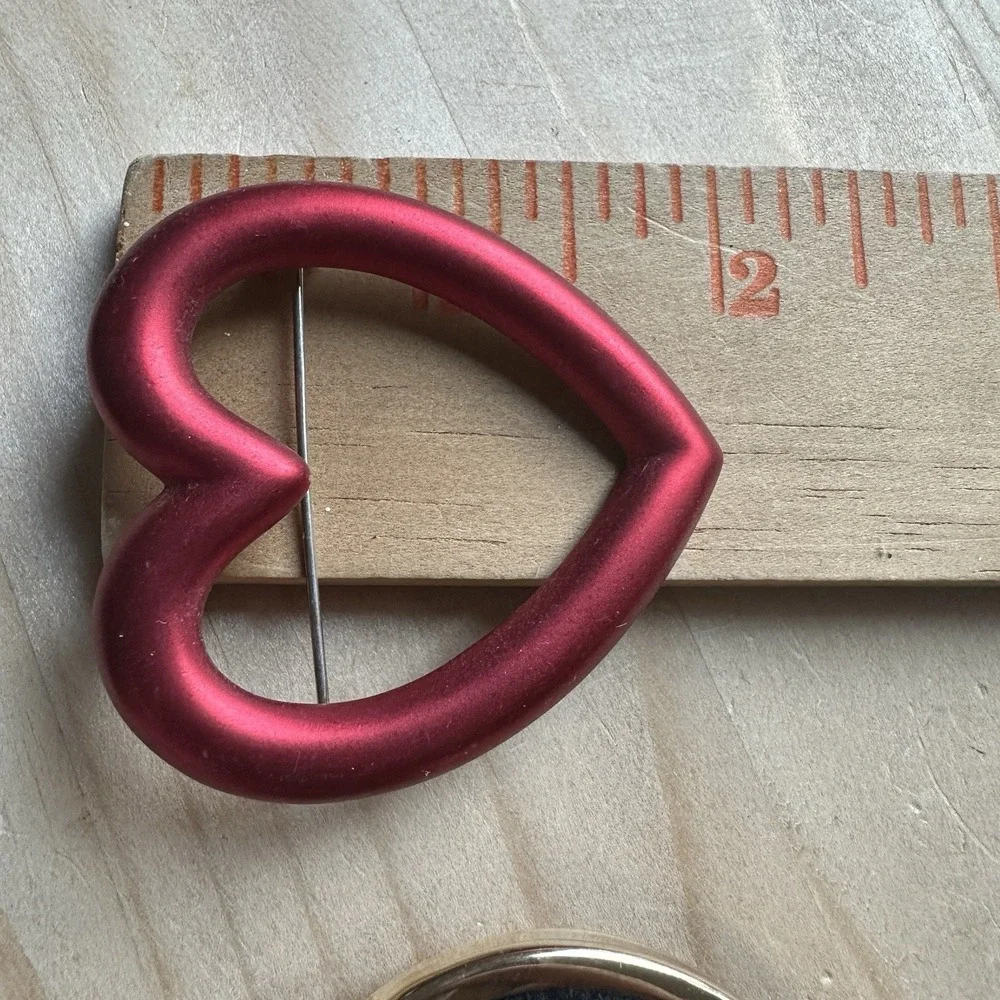 VTG‎ Heart Brooch Pin Lot Of  4 Enamel Felt Multicolor Valentines Love Romance